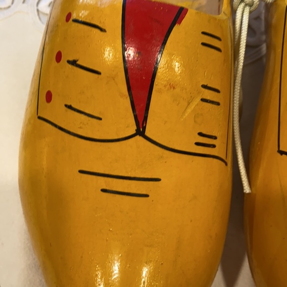 Wooden Shoes Authentic - Picture 6 of 11